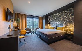 Van Der Valk Hotel Brugge  4*